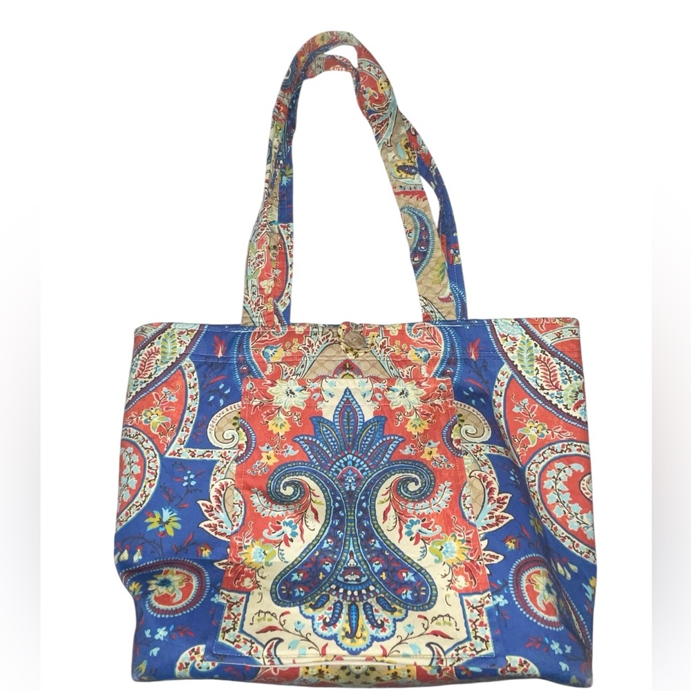 Floral Paisley Tote multiple inside pockets great as a craft bag